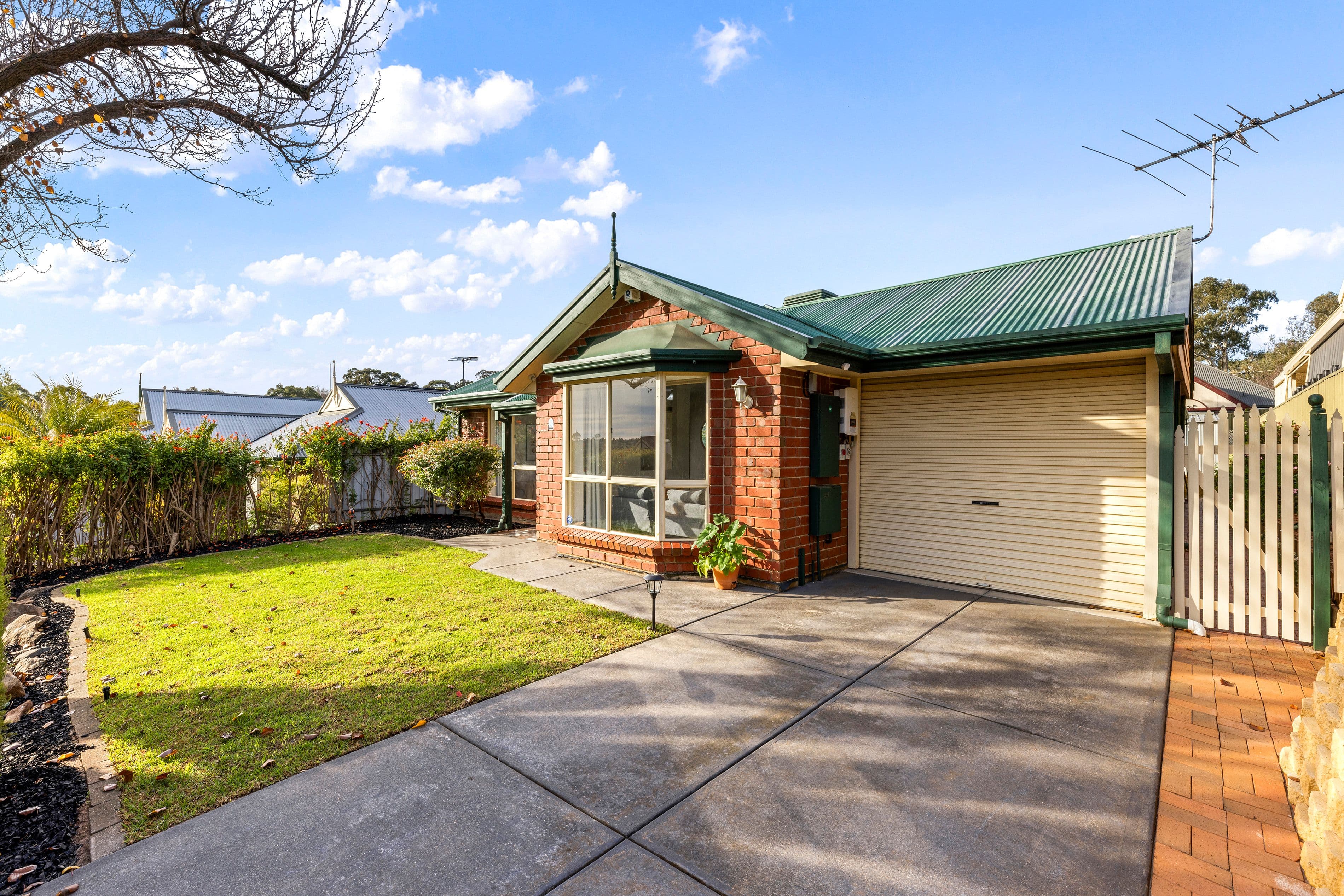 15 Emperor Avenue, Golden Grove SA 5125, Golden Grove - Thumbnail 2