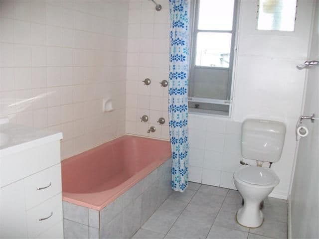 18 Hunter Street, ROMA QLD 4455, Roma - Thumbnail 4