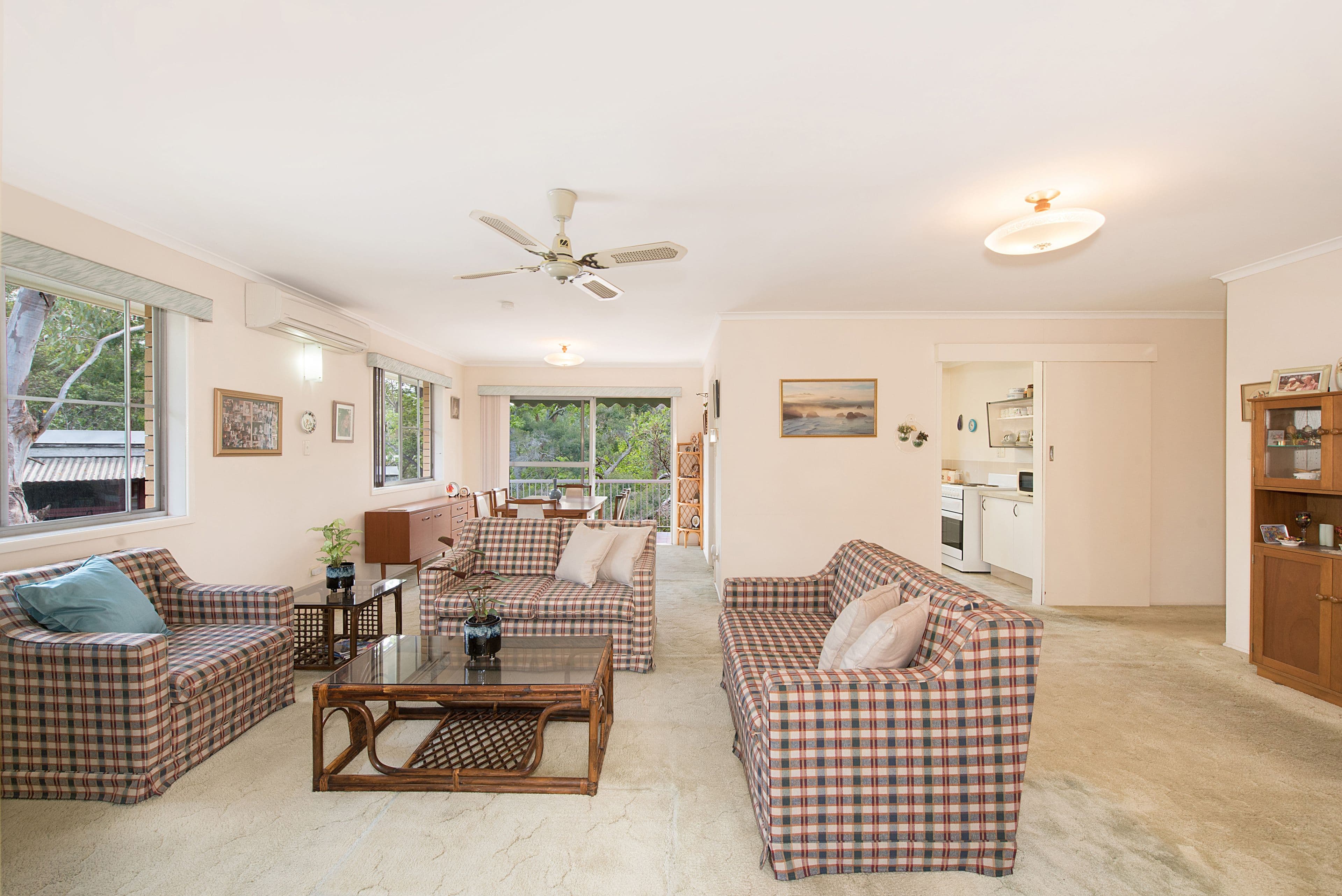 217 Chapel Hill Road, Chapel Hill QLD 4069, Chapel Hill - Thumbnail 2