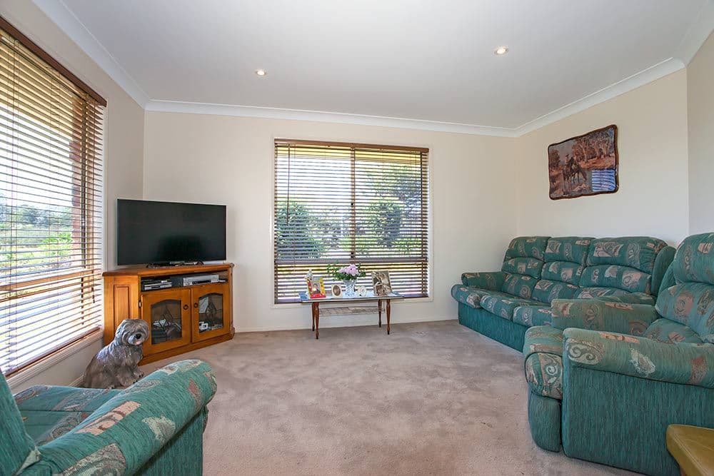 59 Palmer Drive, HIGHFIELDS QLD 4352, Highfields - Thumbnail 2