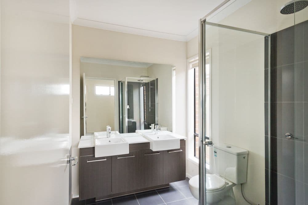 16 Fantail Way, BROOKFIELD VIC 3338, Brookfield - Thumbnail 5