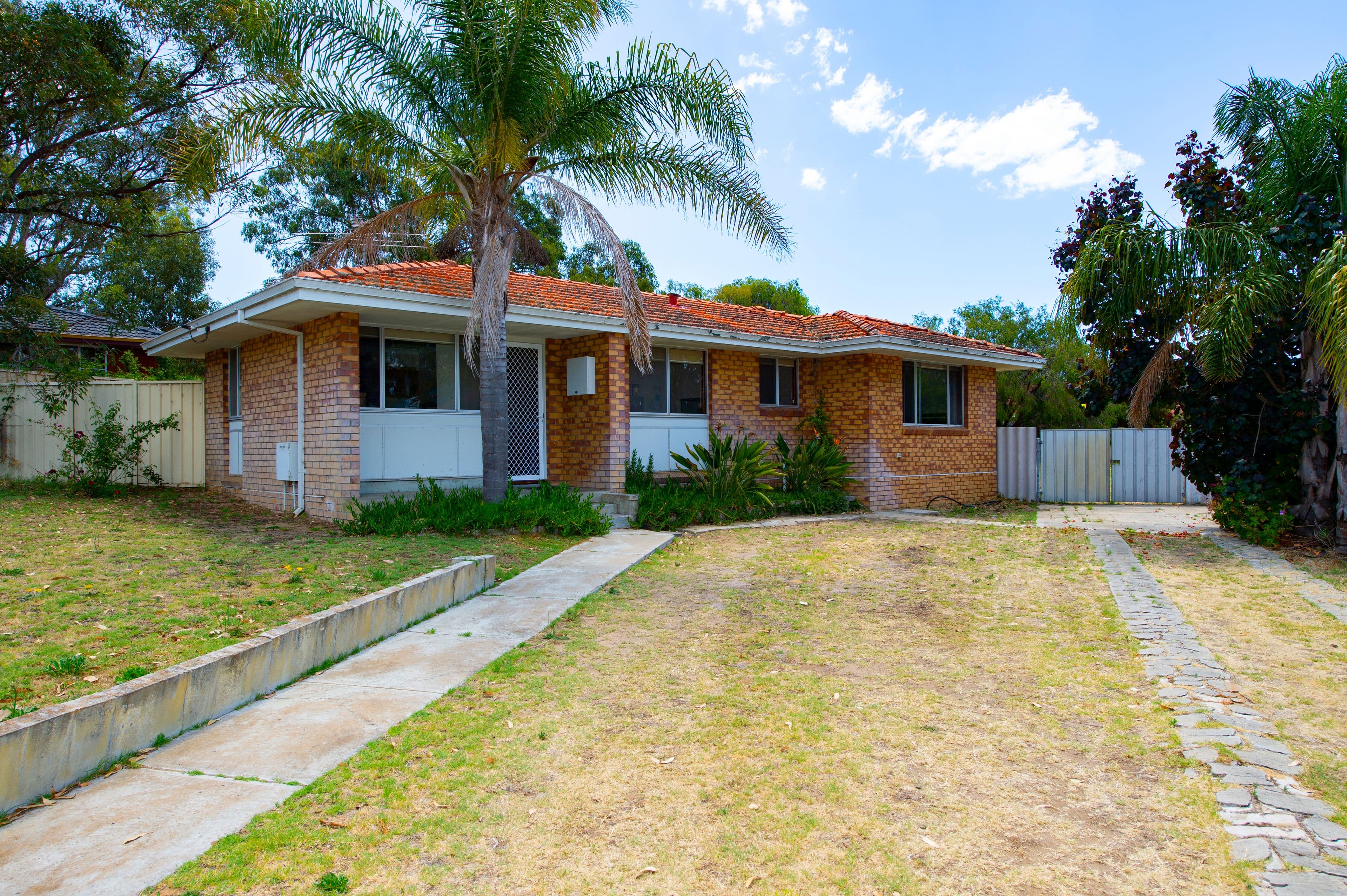 10 Mawson Place, Withers WA 6230, Withers - Image 1