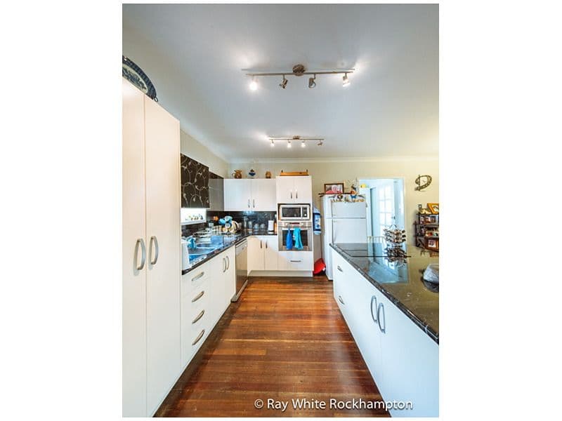 170 Mostyn Street, Berserker QLD 4701, Berserker - Thumbnail 5