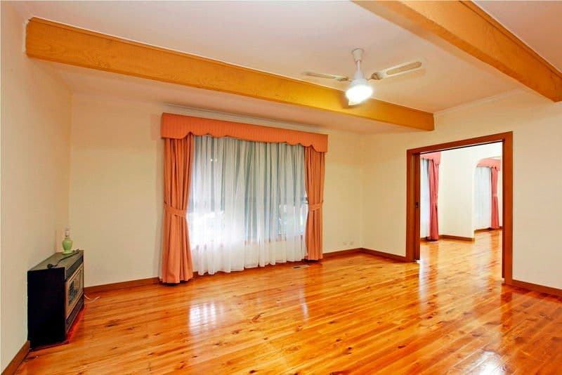 43 Greenhills Road, BUNDOORA VIC 3083, Bundoora - Thumbnail 4