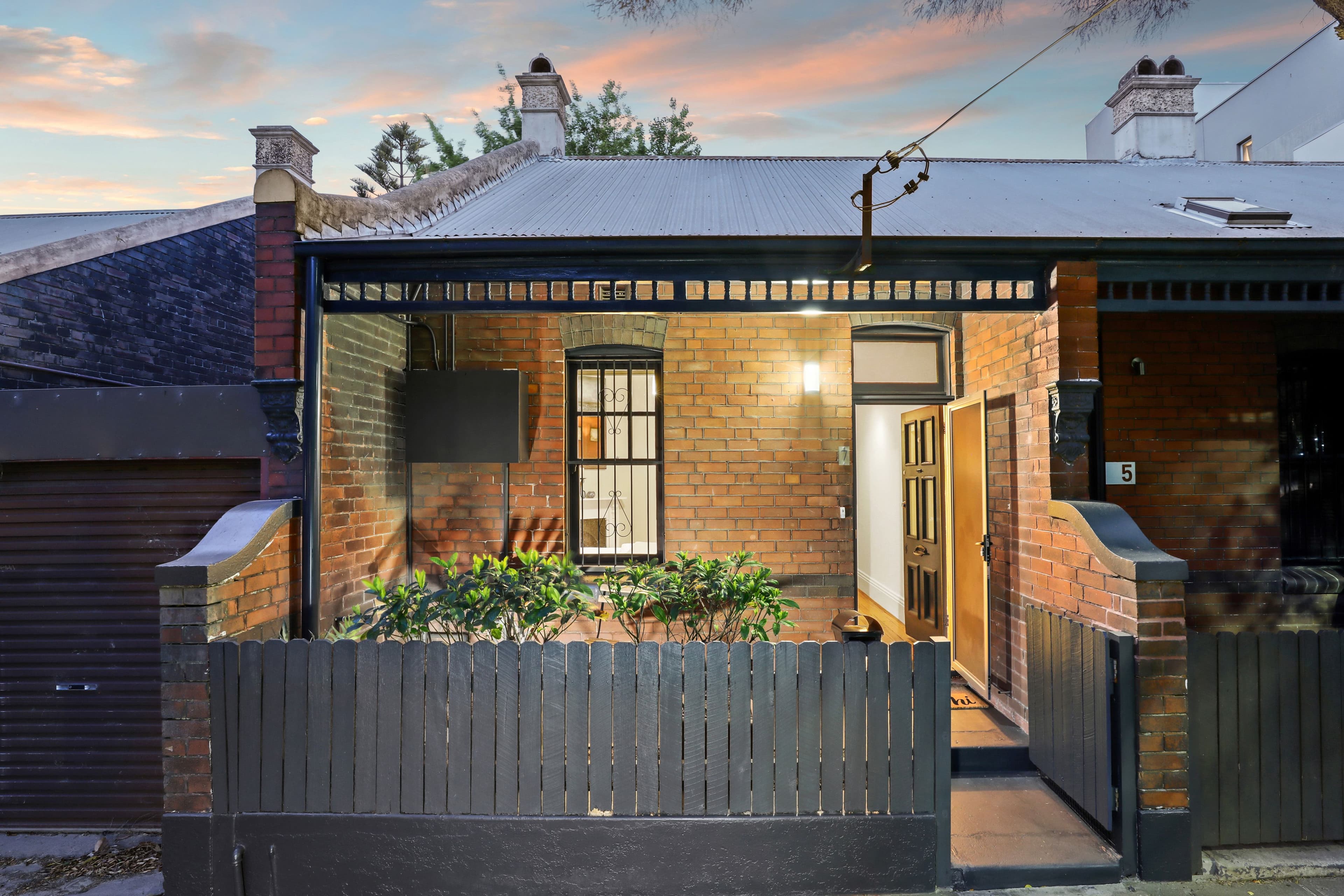 7 Goodsell Street, St Peters - Thumbnail 2