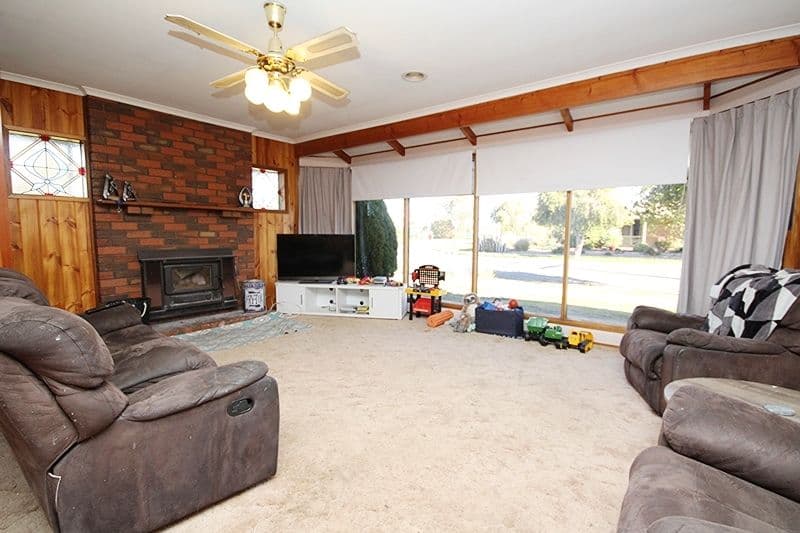 63 Wavell Street, Horsham VIC 3400, Horsham - Thumbnail 4
