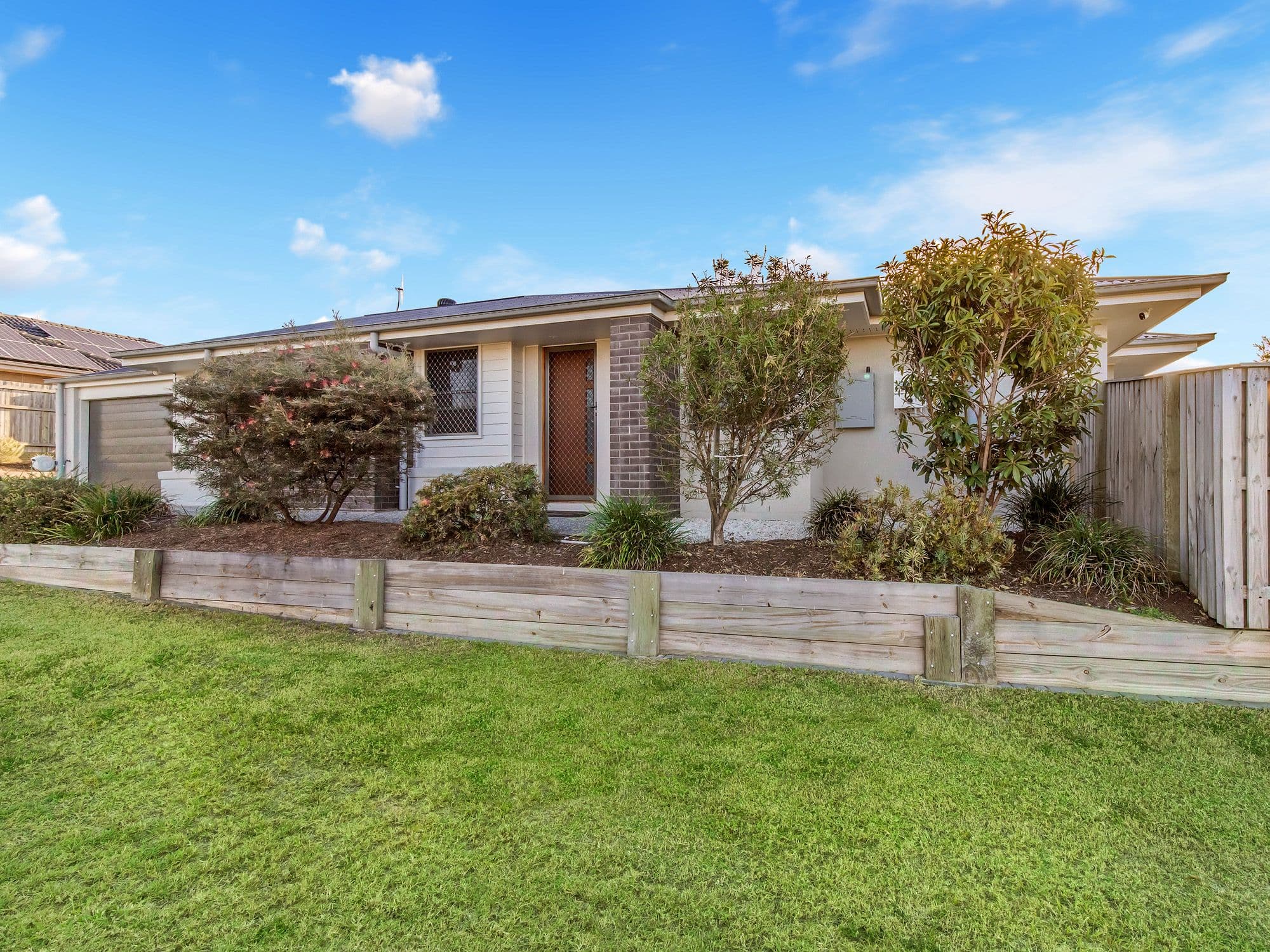 6 Brightstar Street, Ormeau QLD 4208, Ormeau - Thumbnail 3