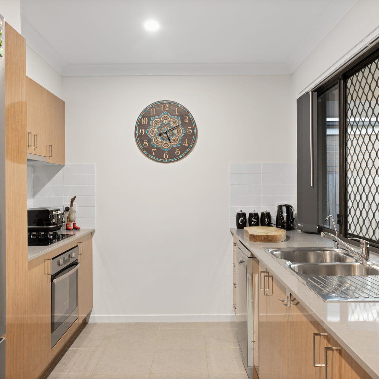 6 Brightstar Street, Ormeau QLD 4208, Ormeau - Thumbnail 4