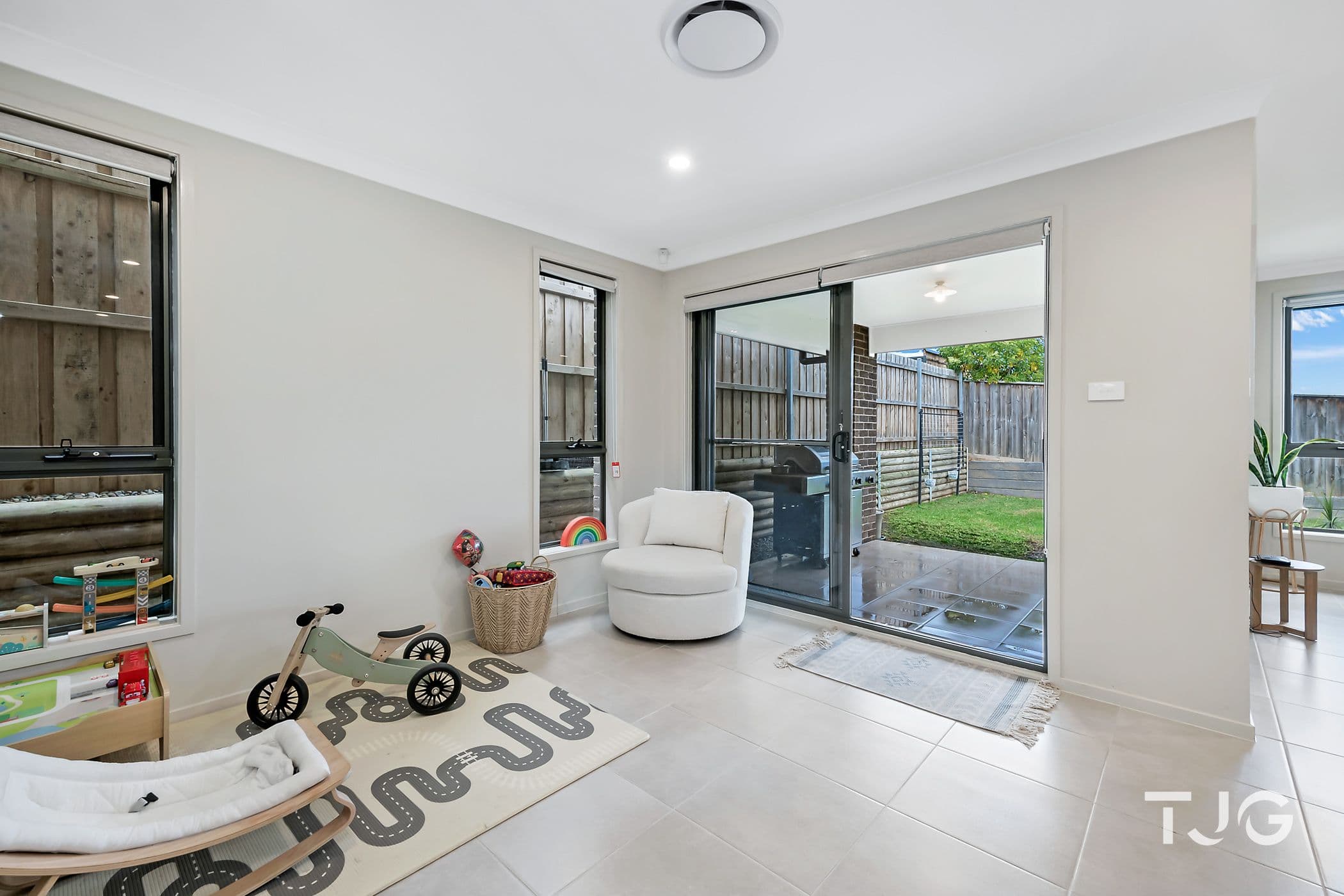 32 Canopus Parkway, Box Hill NSW 2765, Box Hill - Thumbnail 5