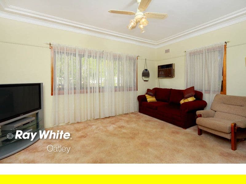 20 Oatley Parade, OATLEY NSW 2223, Oatley - Thumbnail 2