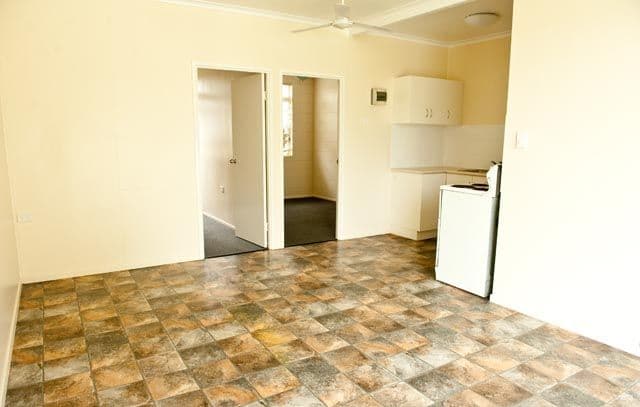 39 Keswick Avenue, SLADE POINT QLD 4740, Slade Point - Thumbnail 7
