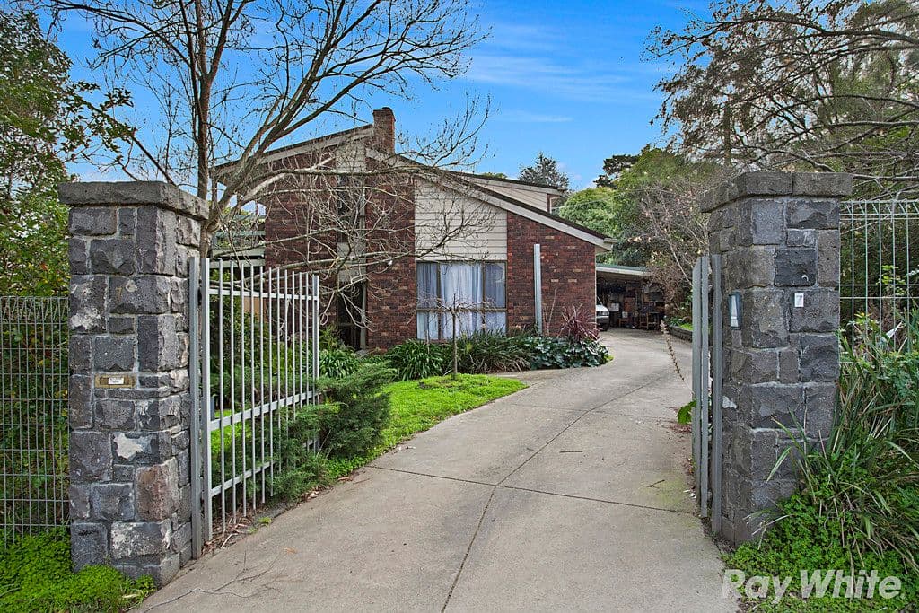 7 Hilltop Road, Upper Ferntree Gully VIC 3156, Upper Ferntree Gully - Image 1
