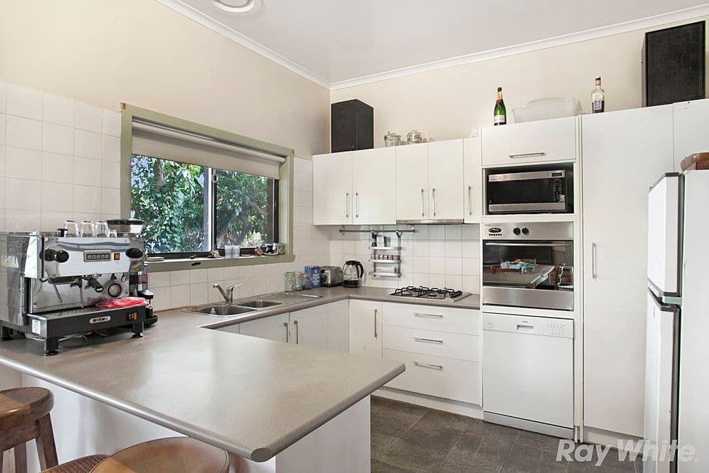 7 Hilltop Road, Upper Ferntree Gully VIC 3156, Upper Ferntree Gully - Thumbnail 4