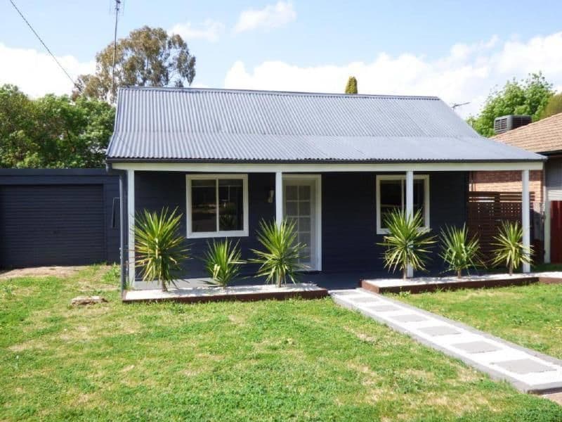 47 Cowcumbla Street, Cootamundra - Image 1