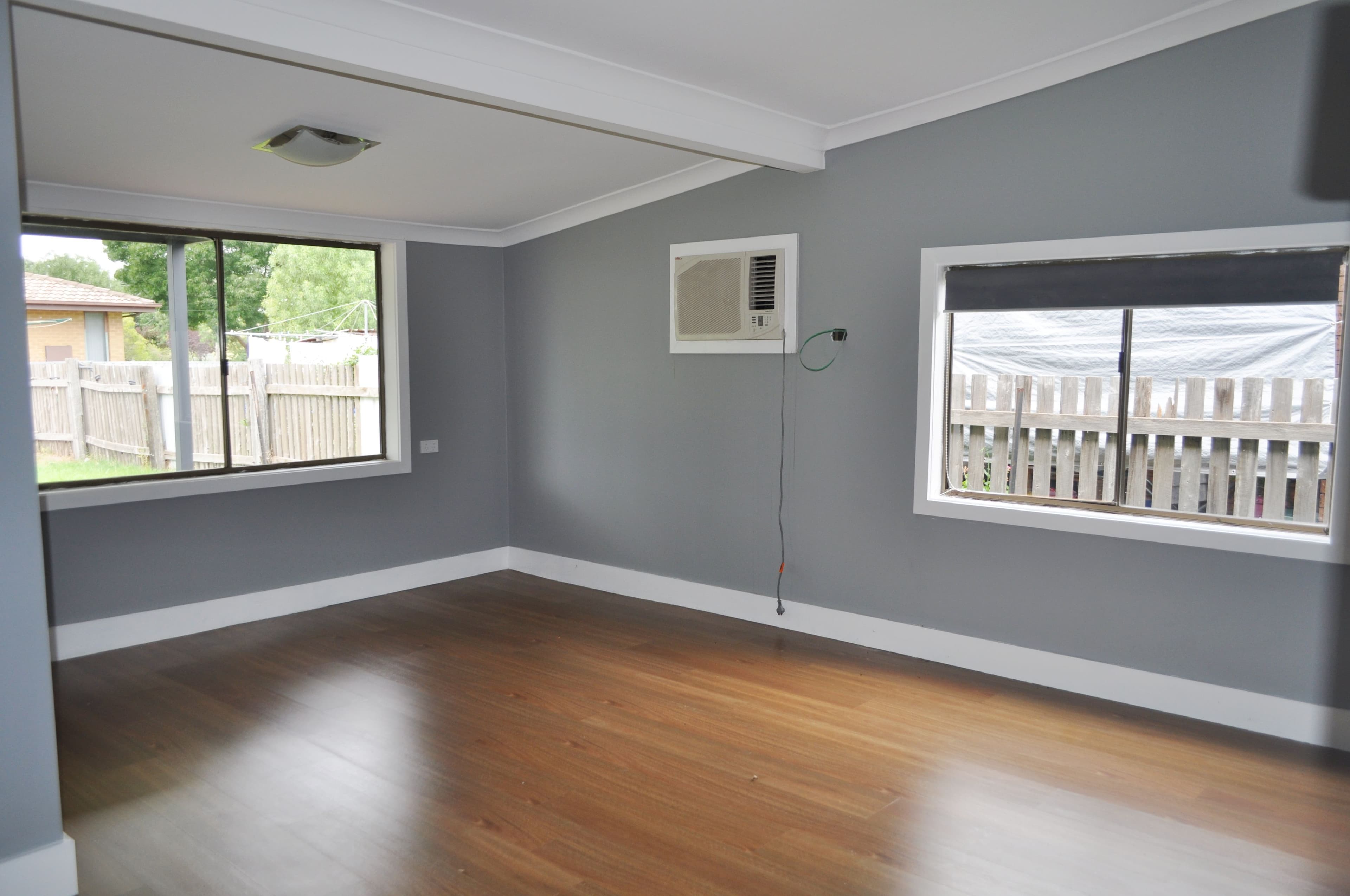 47 Cowcumbla Street, Cootamundra - Thumbnail 2