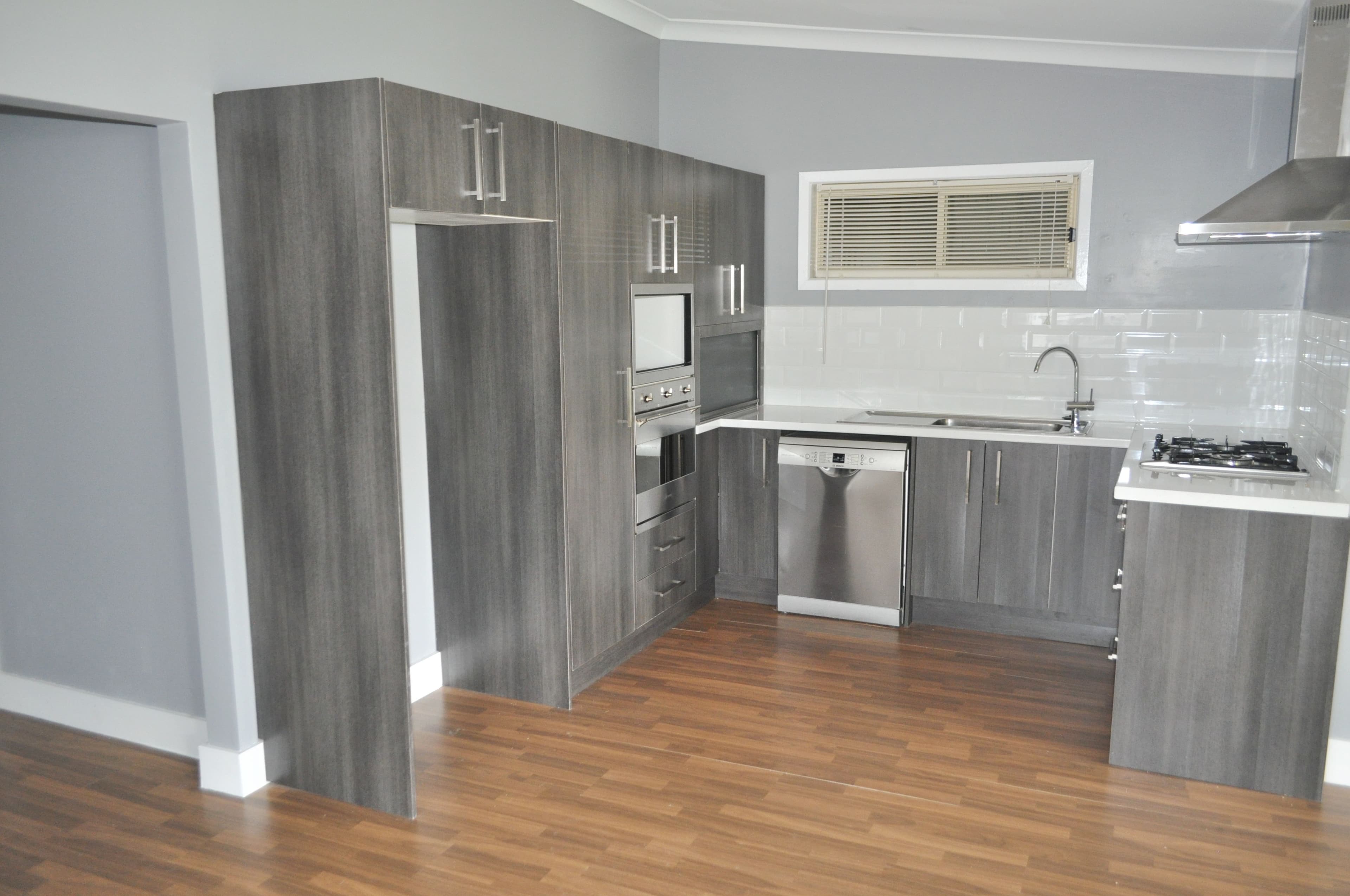 47 Cowcumbla Street, Cootamundra - Thumbnail 4