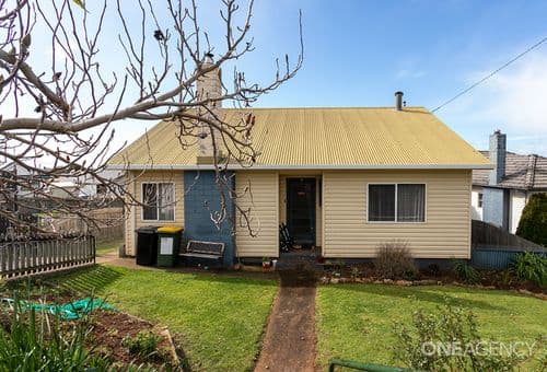 5 Cabot Street, Acton, Acton - Image 1