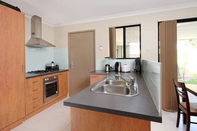 36a Parry Avenue, BATEMAN WA 6150, Bateman - Thumbnail 6