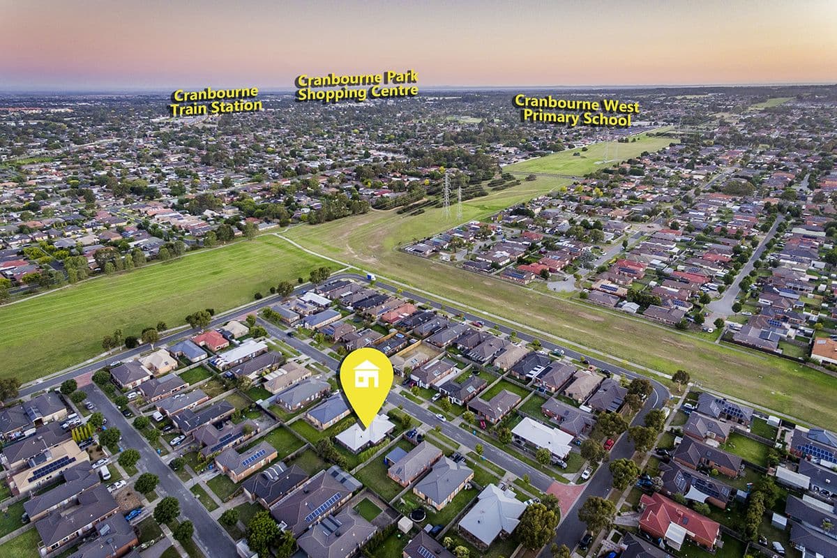 8 Danita Way, Cranbourne West VIC 3977, Cranbourne West - Thumbnail 2