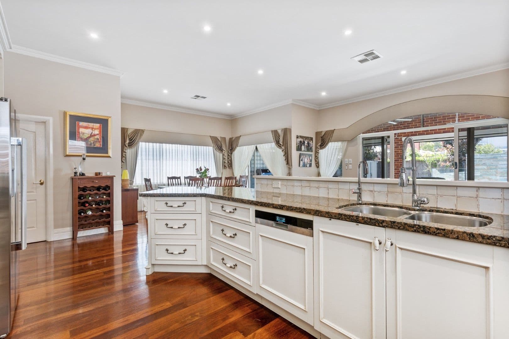 34 Waverley Street, South Perth WA 6151, South Perth - Thumbnail 4