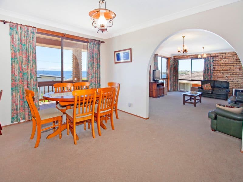 77 Johnson Street, KIAMA DOWNS NSW 2533, Kiama Downs - Thumbnail 6