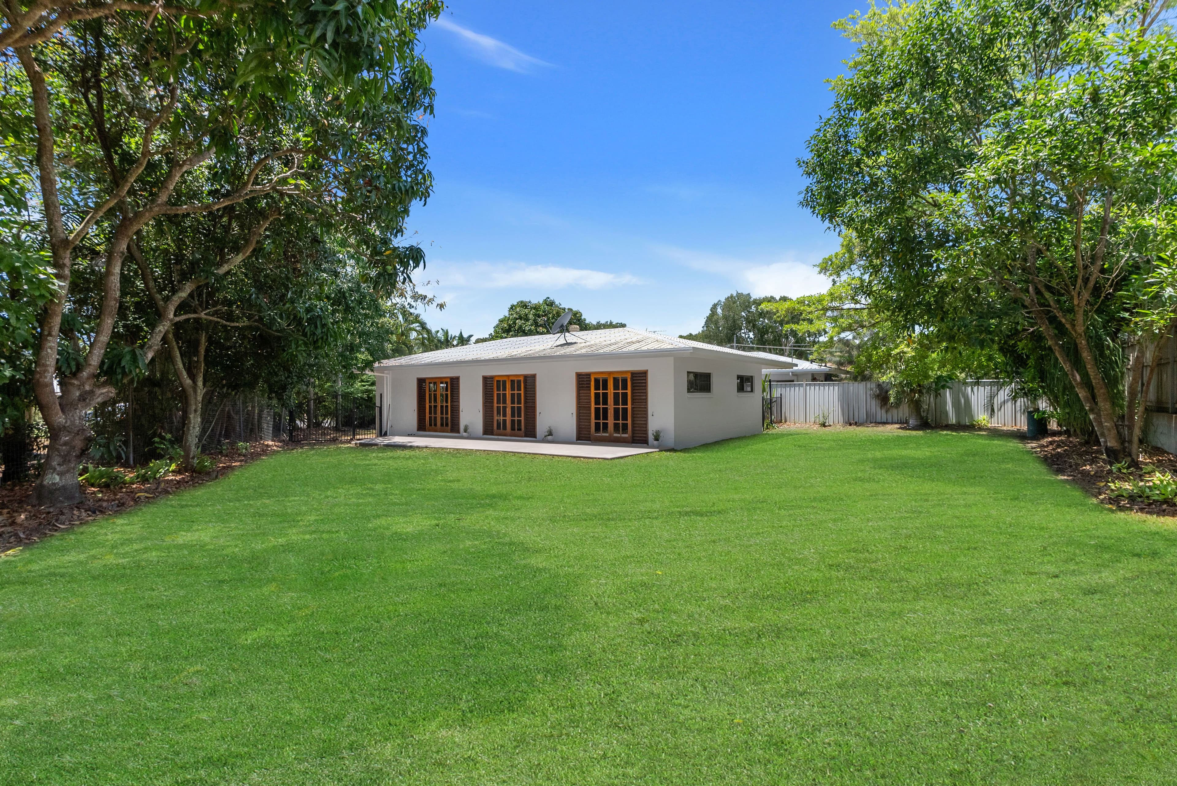 3 Agincourt Close, Clifton Beach QLD 4879, Clifton Beach - Thumbnail 3