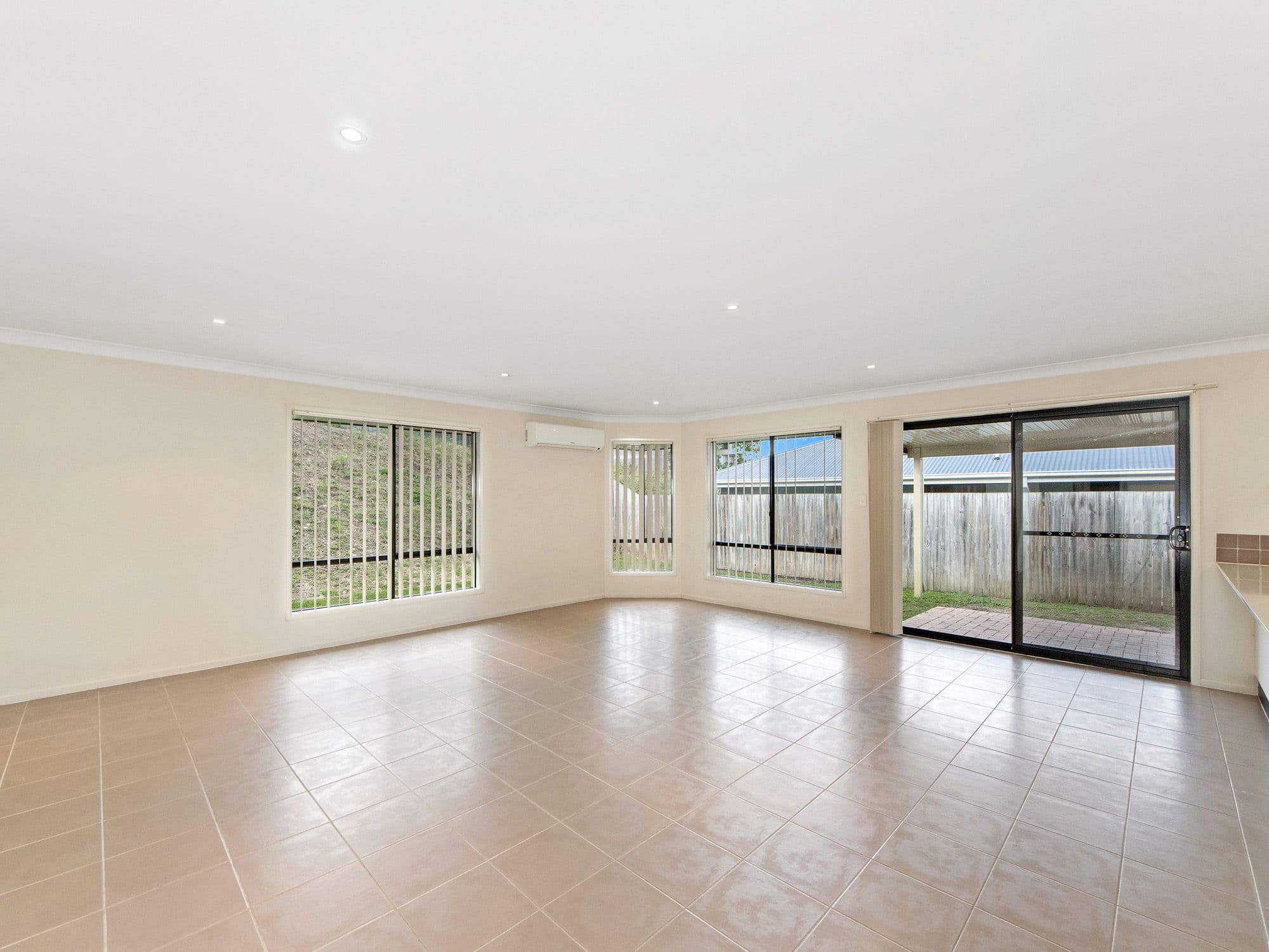 12 Flynn Court, Maudsland QLD 4210, Maudsland - Thumbnail 3