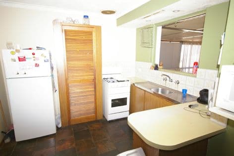 53 Waddington Crescent, KOONDOOLA WA 6064, Koondoola - Thumbnail 3