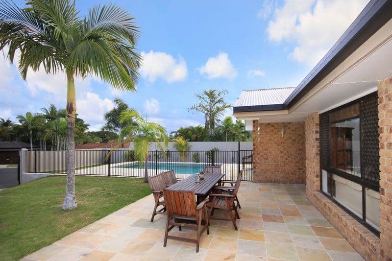 17 Mackay Place, BURLEIGH WATERS QLD 4220, Burleigh Waters - Image 1