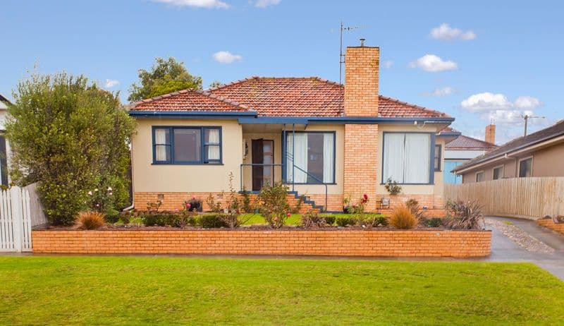 9 Fitzroy Road, WARRNAMBOOL VIC 3280, Warrnambool - Image 1