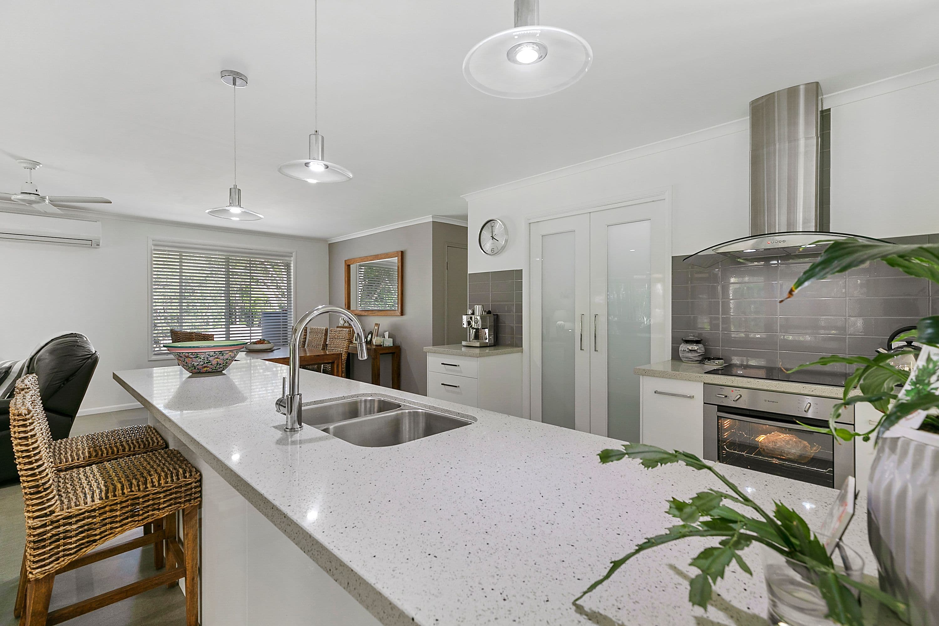 11 Lakeside Drive, Cooroibah QLD 4565, Cooroibah - Thumbnail 4