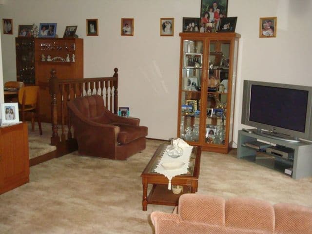 14  Timothy Place, EDENSOR PARK NSW 2176, Edensor Park - Thumbnail 2
