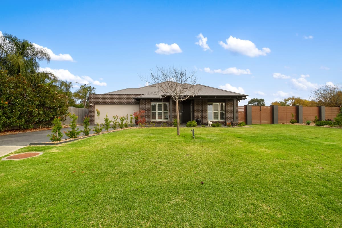 5 Waterrun Close, Traralgon VIC 3844, Traralgon - Image 1