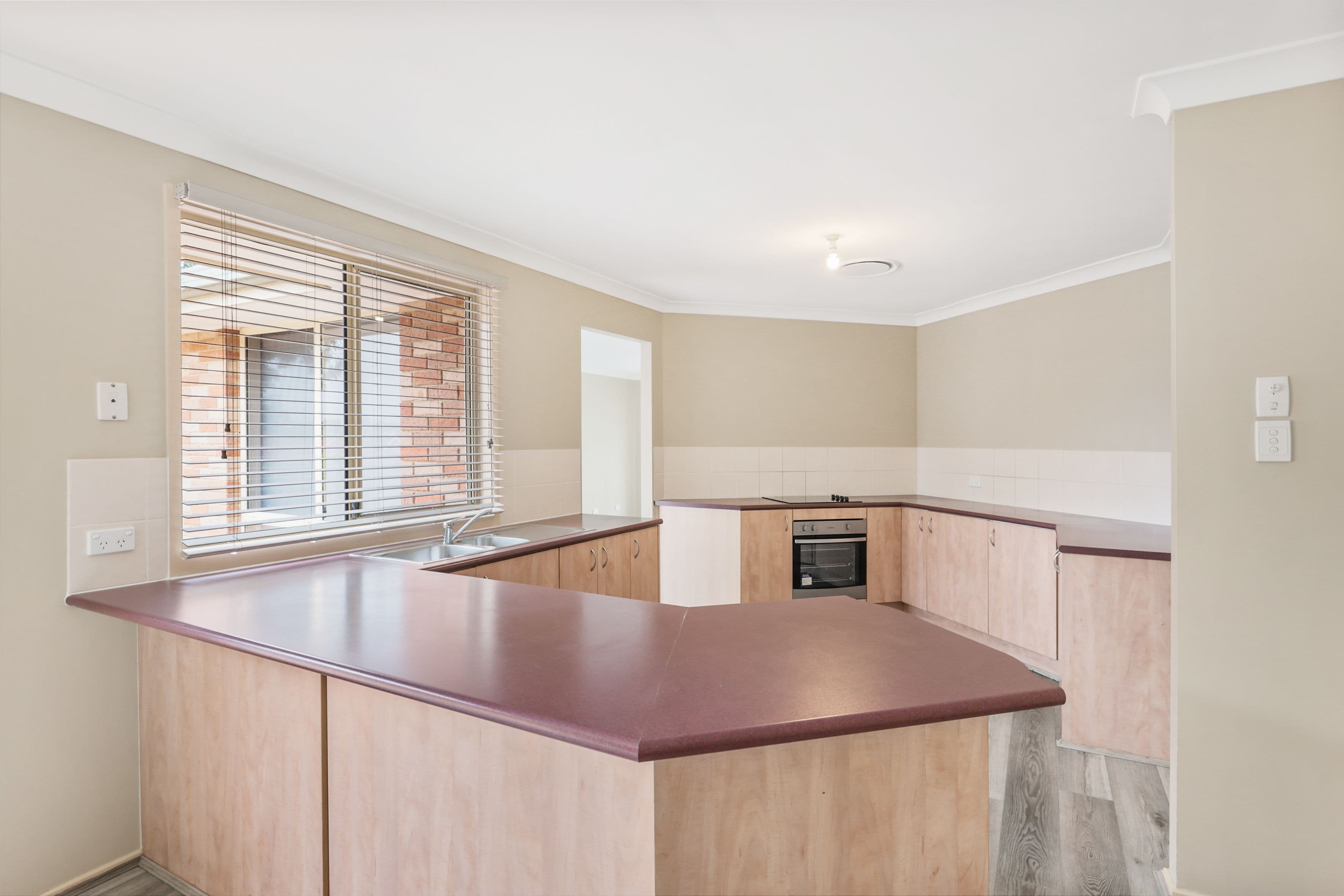5 Thornbill Crescent, Glenmore Park NSW 2745, Glenmore Park - Thumbnail 5