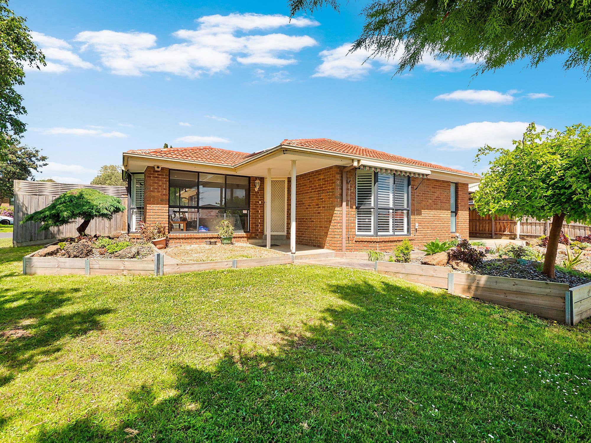 6 South Anderson Court, Cranbourne VIC 3977, Cranbourne - Thumbnail 3