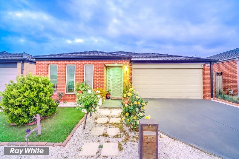 9 Claire Way, Tarneit VIC 3029, Tarneit - Image 1