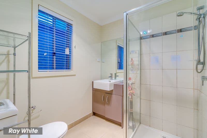 9 Claire Way, Tarneit VIC 3029, Tarneit - Thumbnail 4