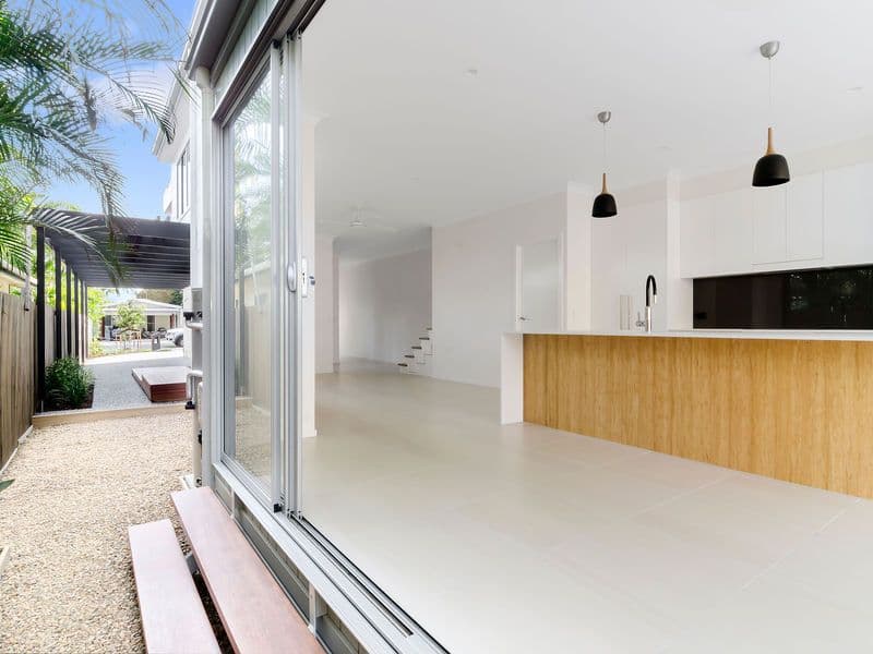 113 Leyte Avenue, Palm Beach QLD 4221, Palm Beach - Thumbnail 8