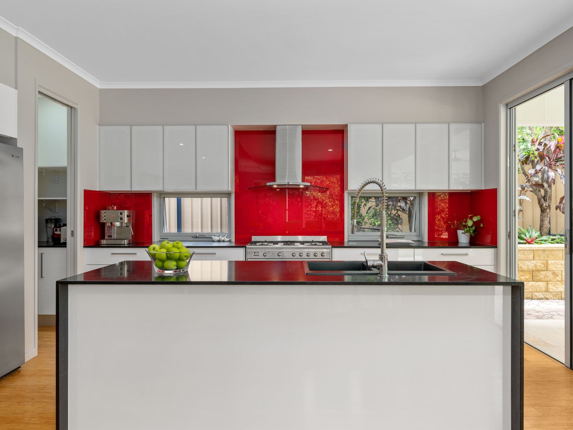 28 Arundal Street, Brighton QLD 4017, Brighton - Thumbnail 2