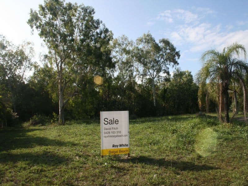 2 Pebble Beach Court, BALGAL BEACH QLD 4816, Balgal Beach - Image 1