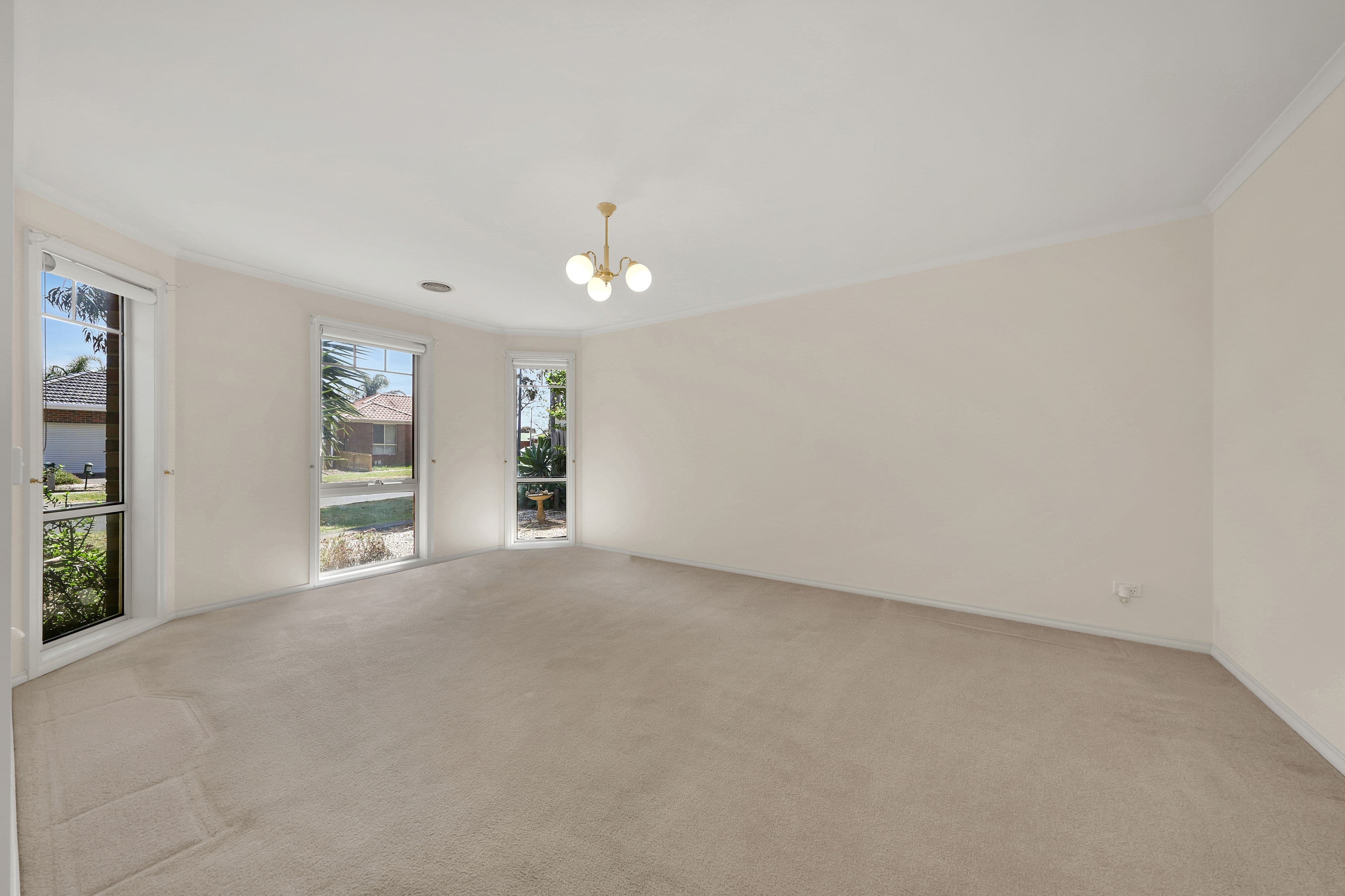 83 Manning Clark Road, Mill Park VIC 3082, Mill Park - Thumbnail 4