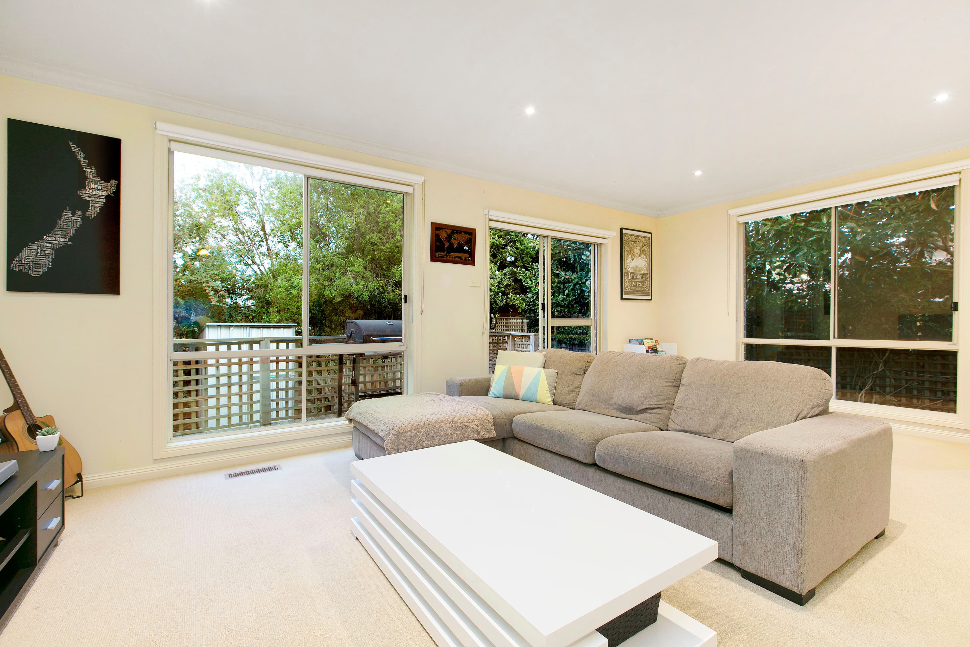 2A Walker Grove, Cheltenham VIC 3192, Cheltenham - Thumbnail 2