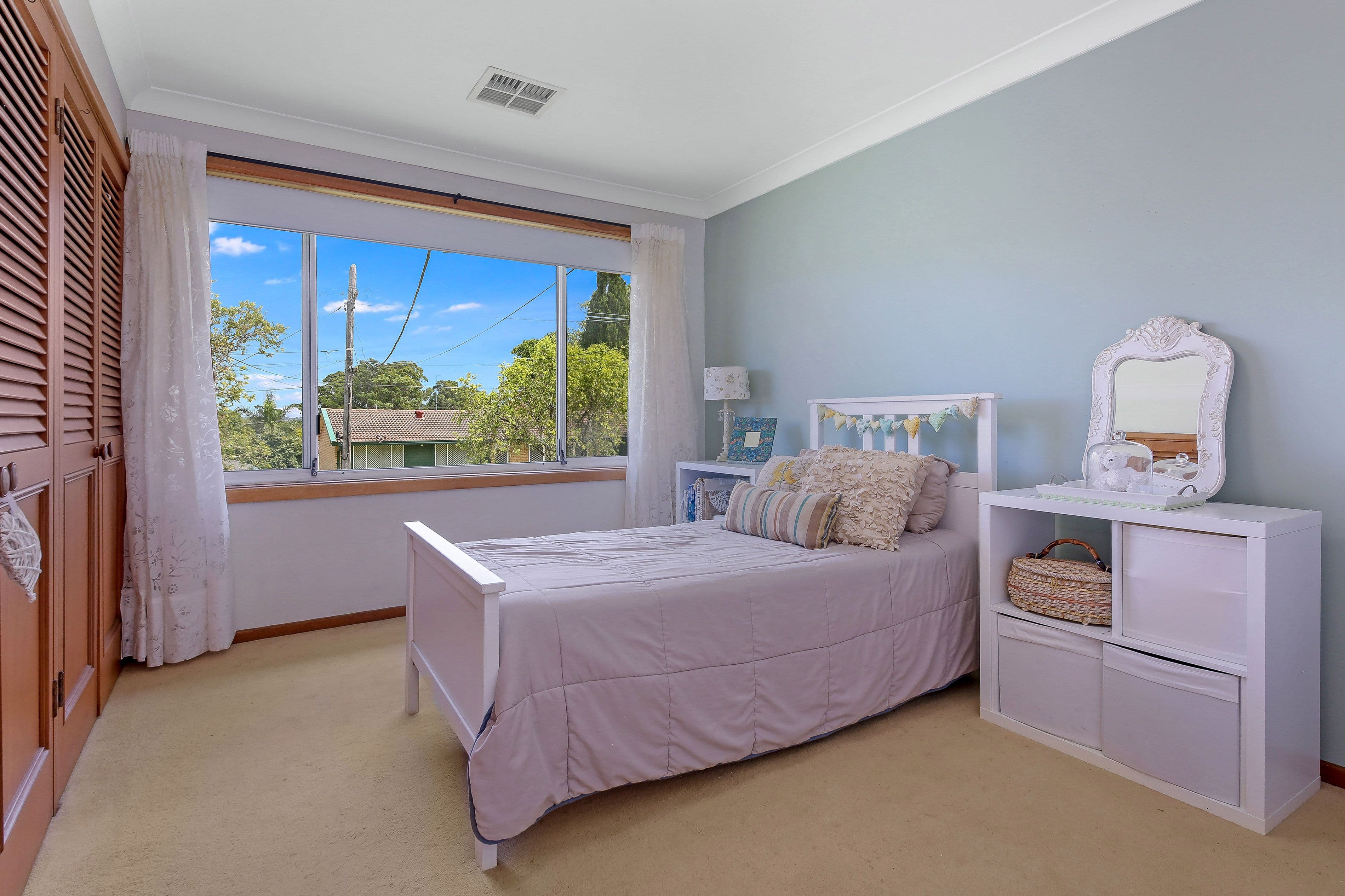 9 Yvonne Crescent, Georges Hall NSW 2198, Bass Hill - Thumbnail 7