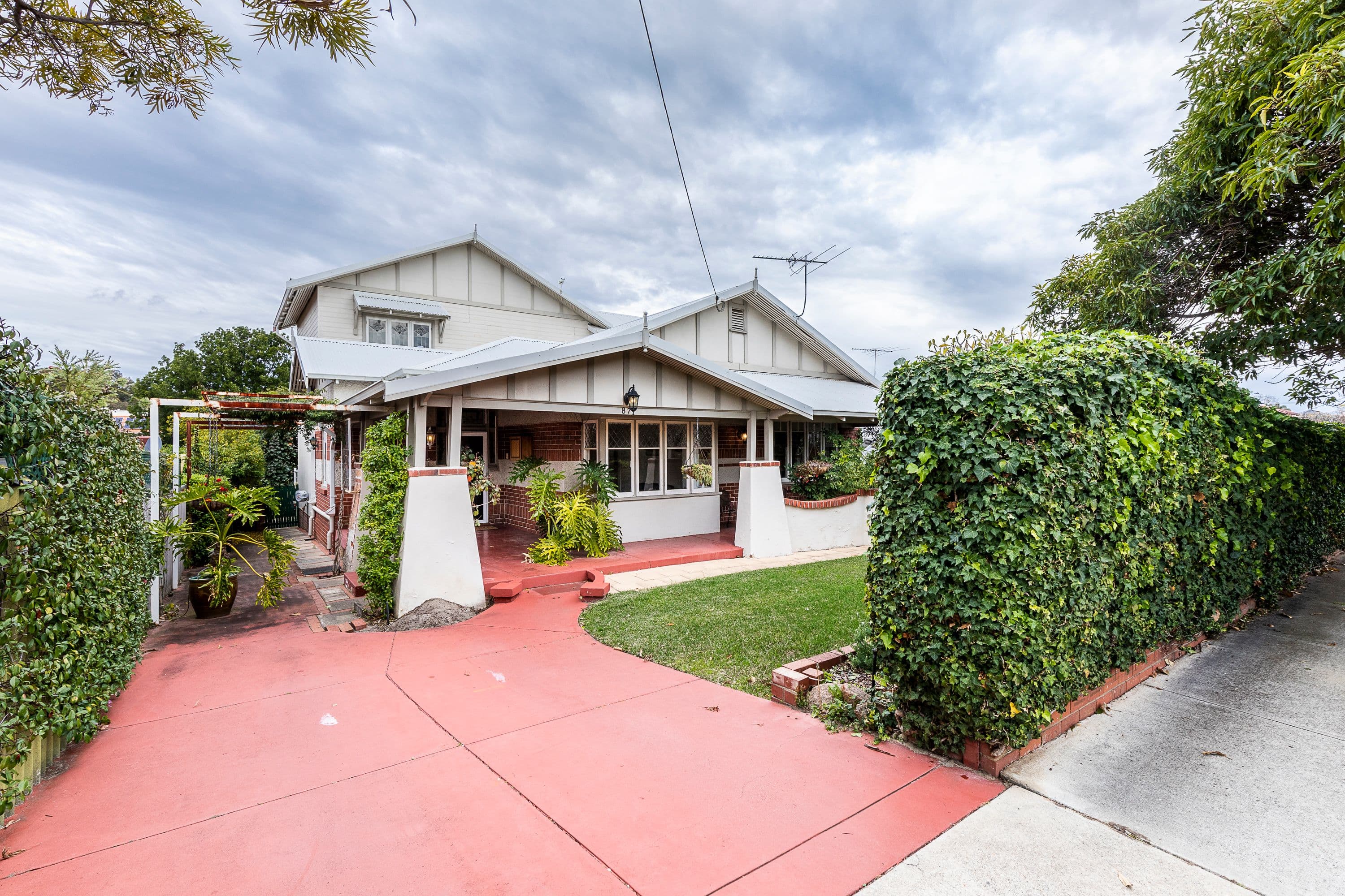 87 Anzac Road, Mount Hawthorn WA 6016, Mount Hawthorn - Thumbnail 2