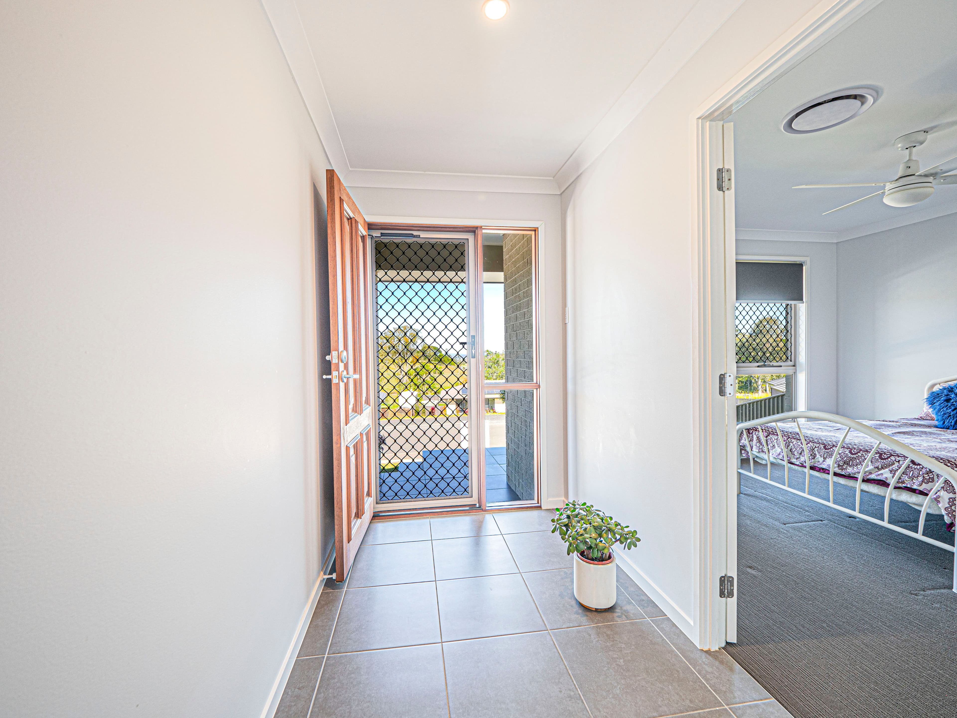 16 Lomandra Avenue, Caniaba - Thumbnail 8