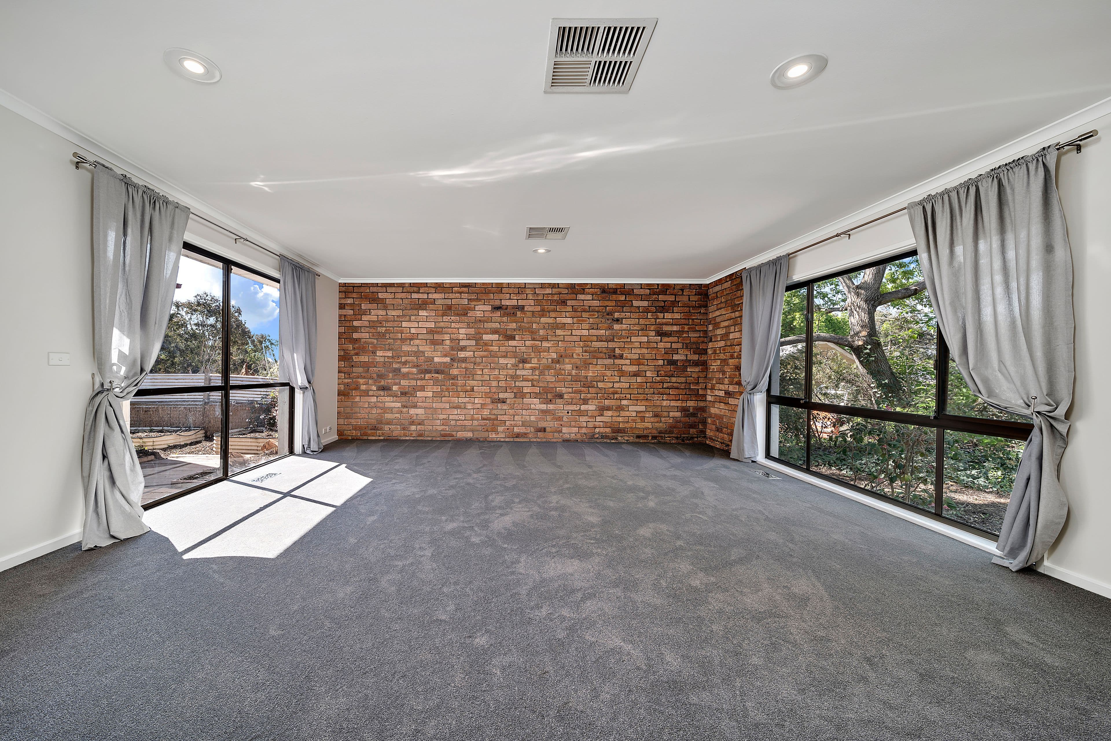 205 Tillyard Drive, Fraser ACT 2615, Fraser - Thumbnail 3