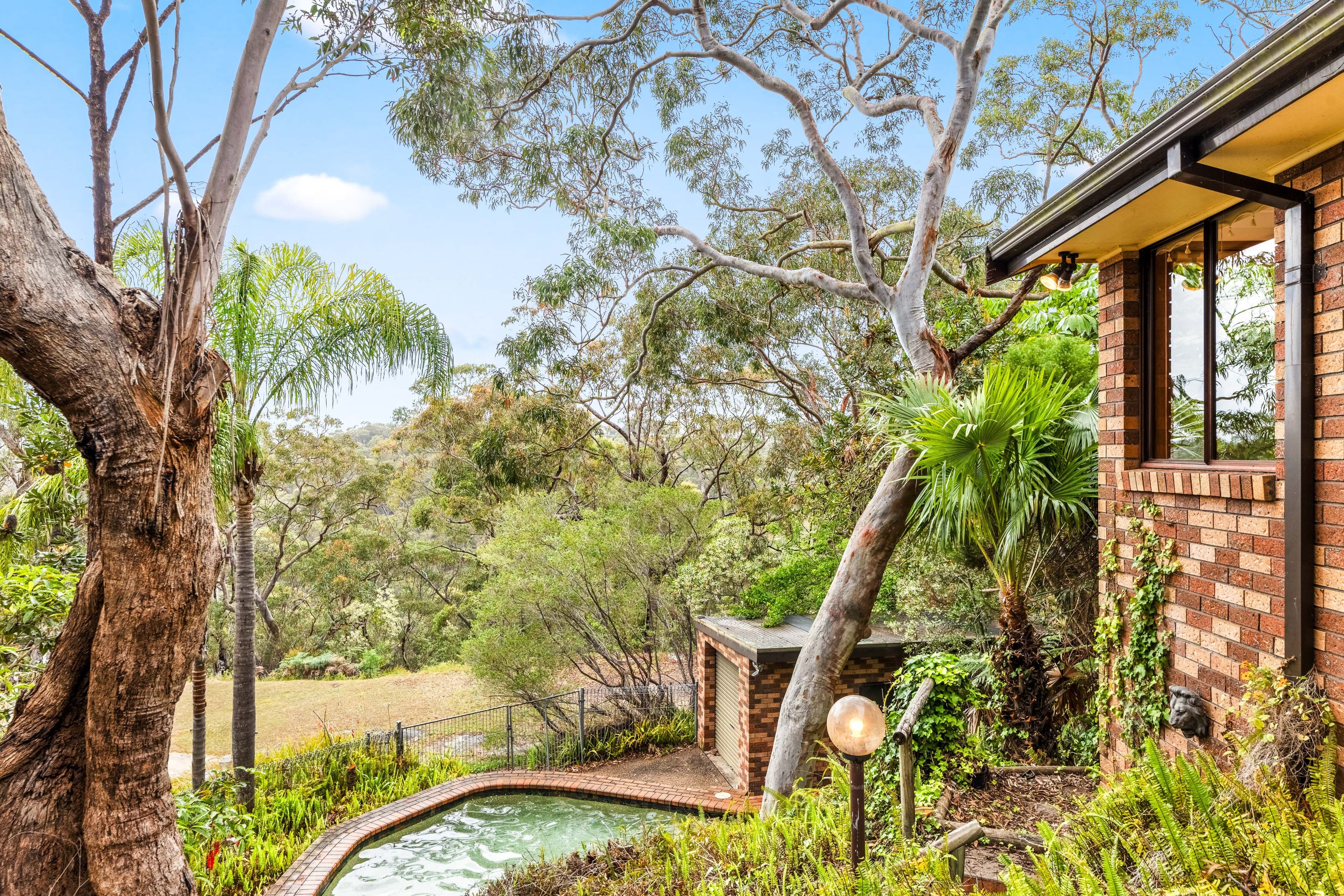 24 Walsh Close, Illawong NSW 2234, Illawong - Thumbnail 2