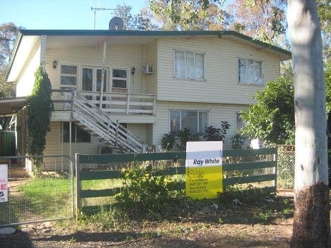 13 Barton Street, COONAMBLE NSW 2829, Coonamble - Thumbnail 2