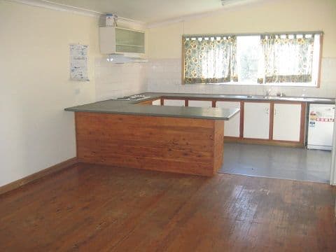 13 Barton Street, COONAMBLE NSW 2829, Coonamble - Thumbnail 4