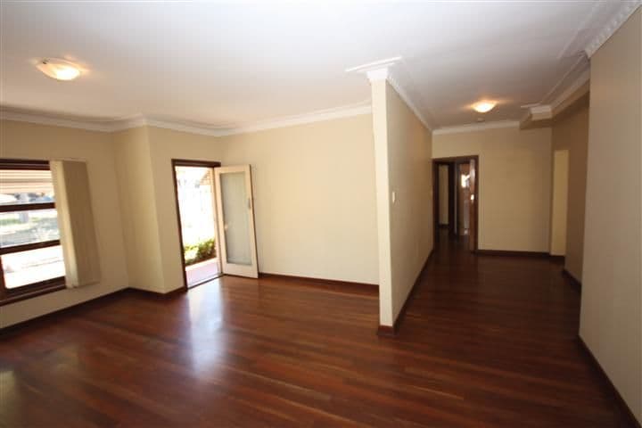 26 Hewton Street, MORLEY WA 6062, Morley - Thumbnail 5